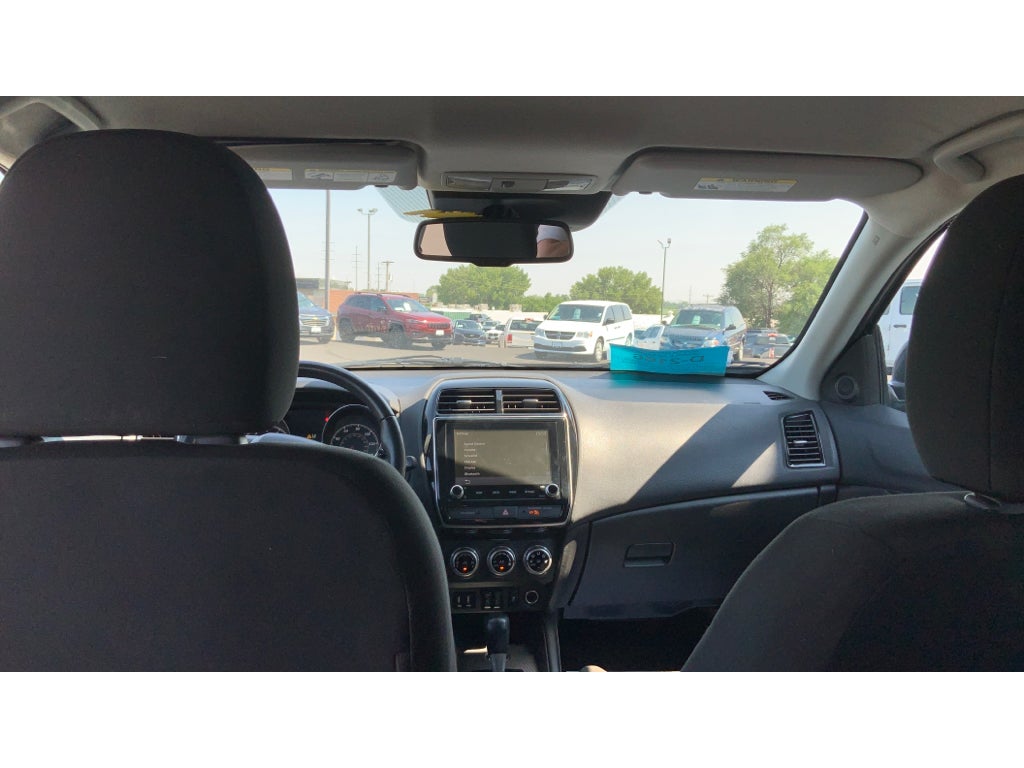 2021 Mitsubishi Outlander Sport LE