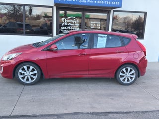 2013 Hyundai Accent SE