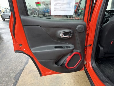 2015 Jeep Renegade Trailhawk
