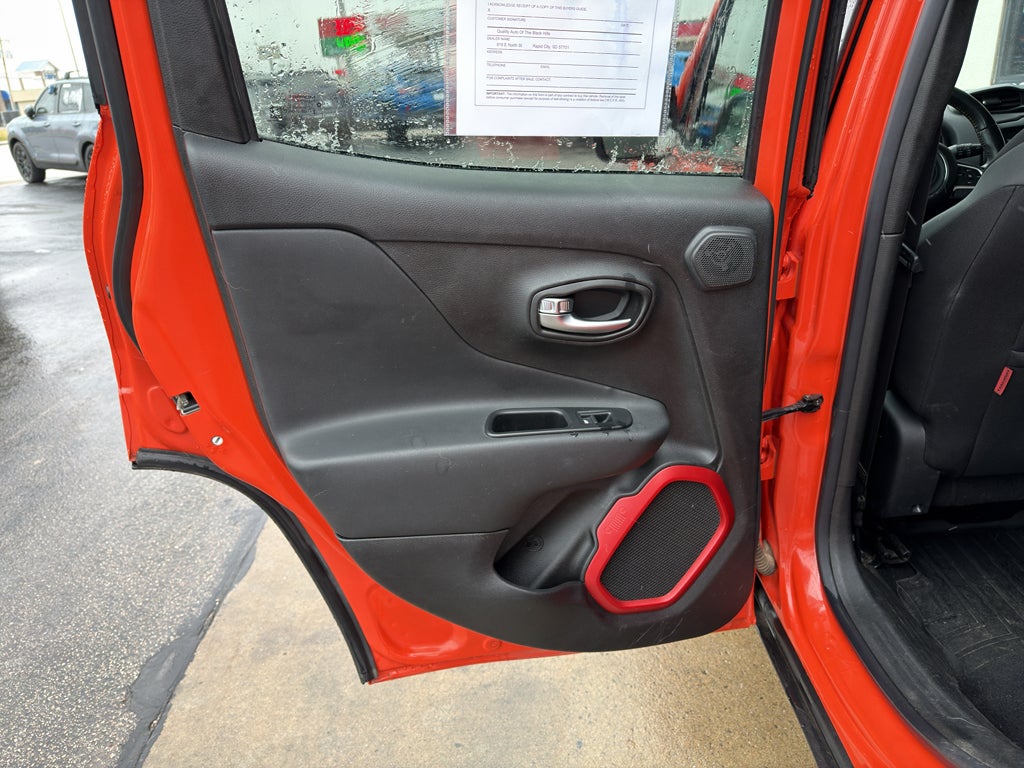 2015 Jeep Renegade Trailhawk