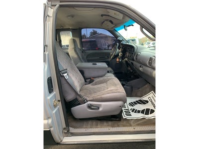 1998 Dodge Ram Pickup Base