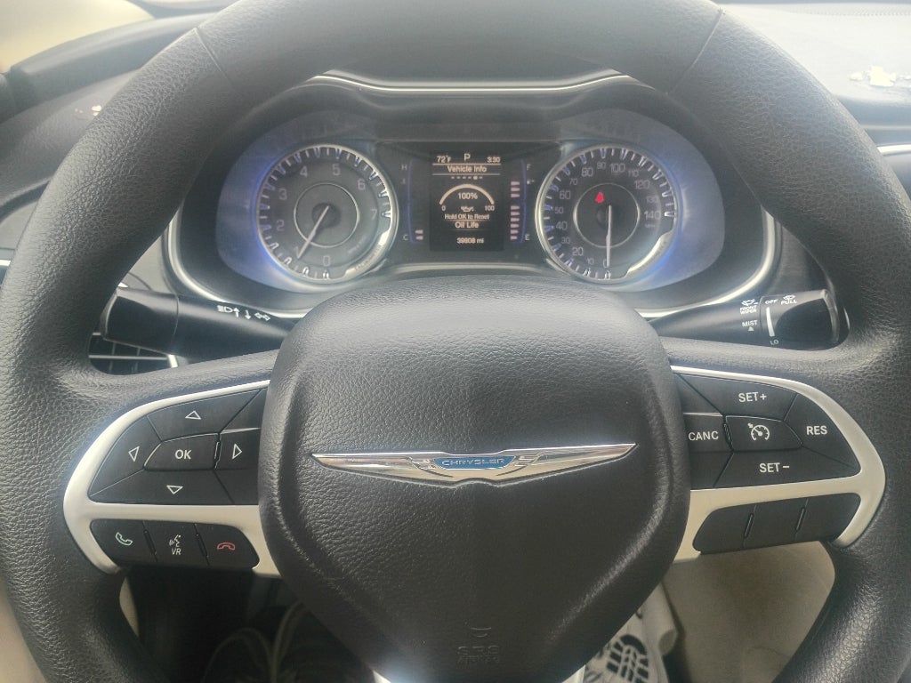 2016 Chrysler 200 Limited