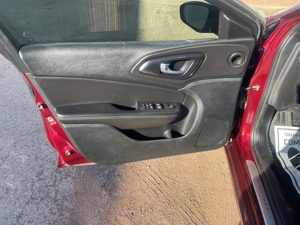 2017 Chrysler 200 200S