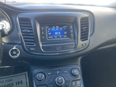 2017 Chrysler 200 200S