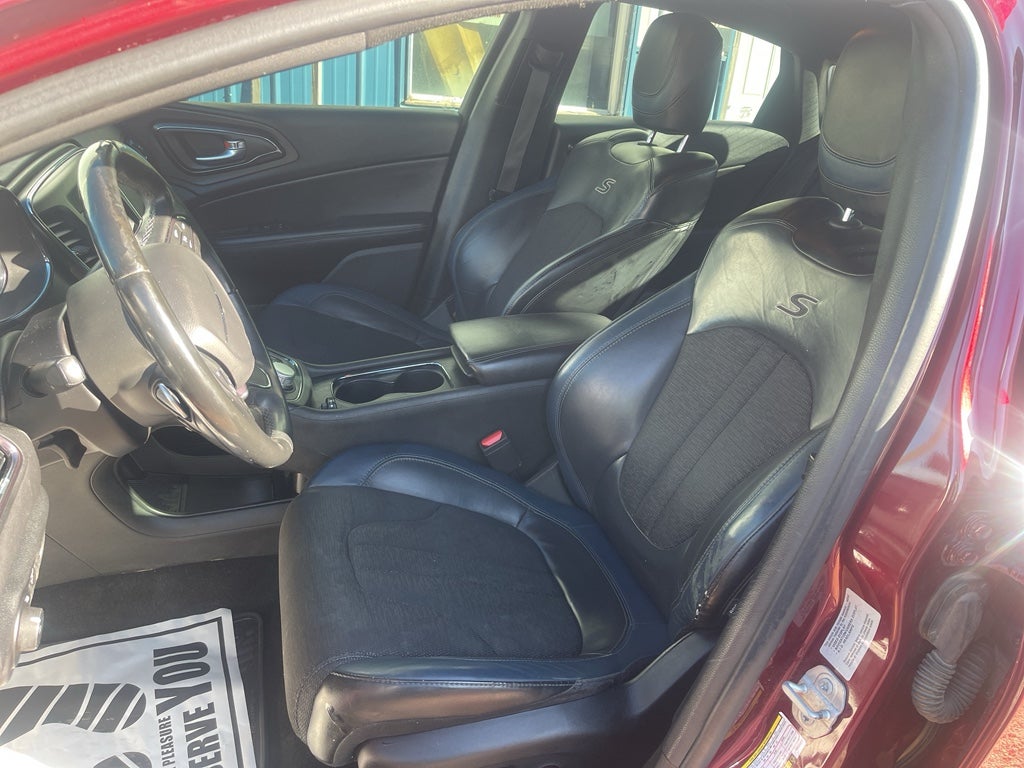 2017 Chrysler 200 200S