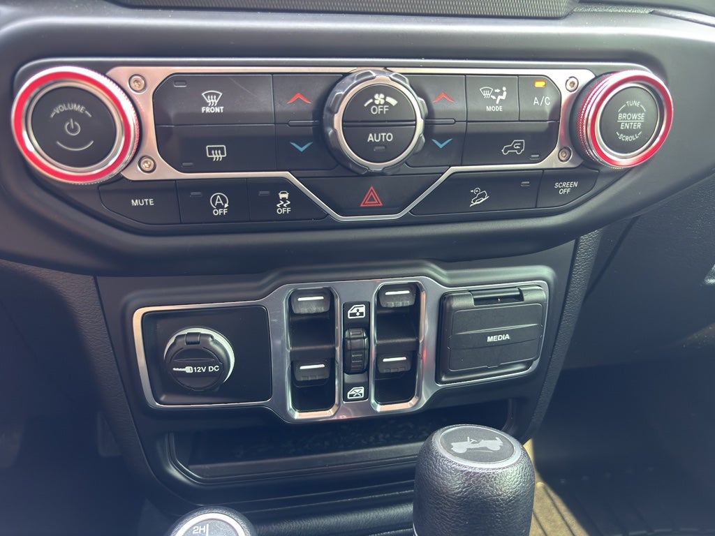 2021 Jeep Wrangler Unlimited Sahara - Photo 18