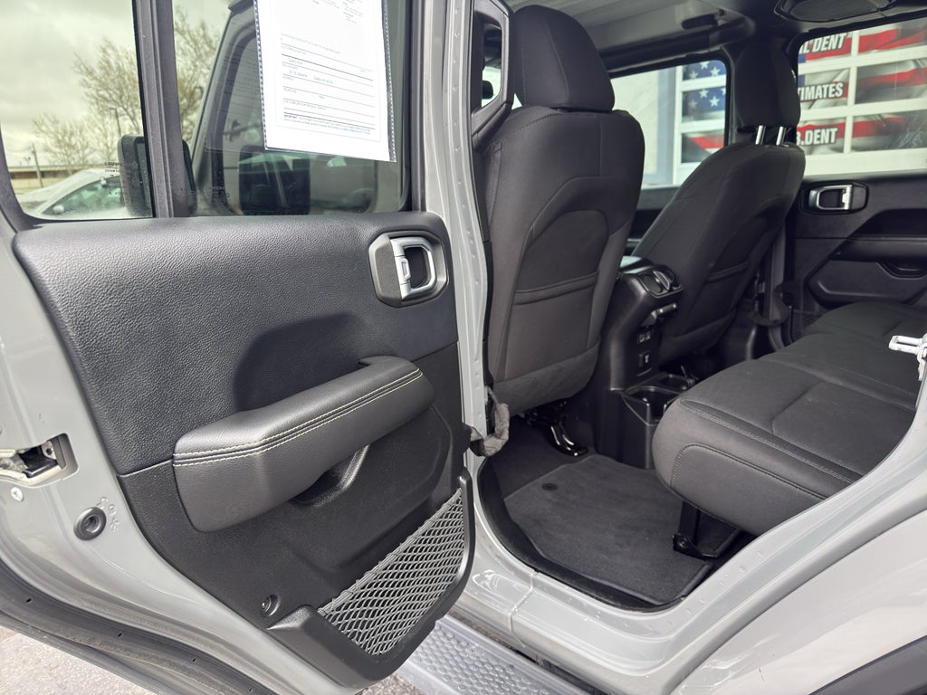 2019 Jeep Wrangler Sahara
