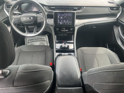2023 Jeep Grand Cherokee Laredo
