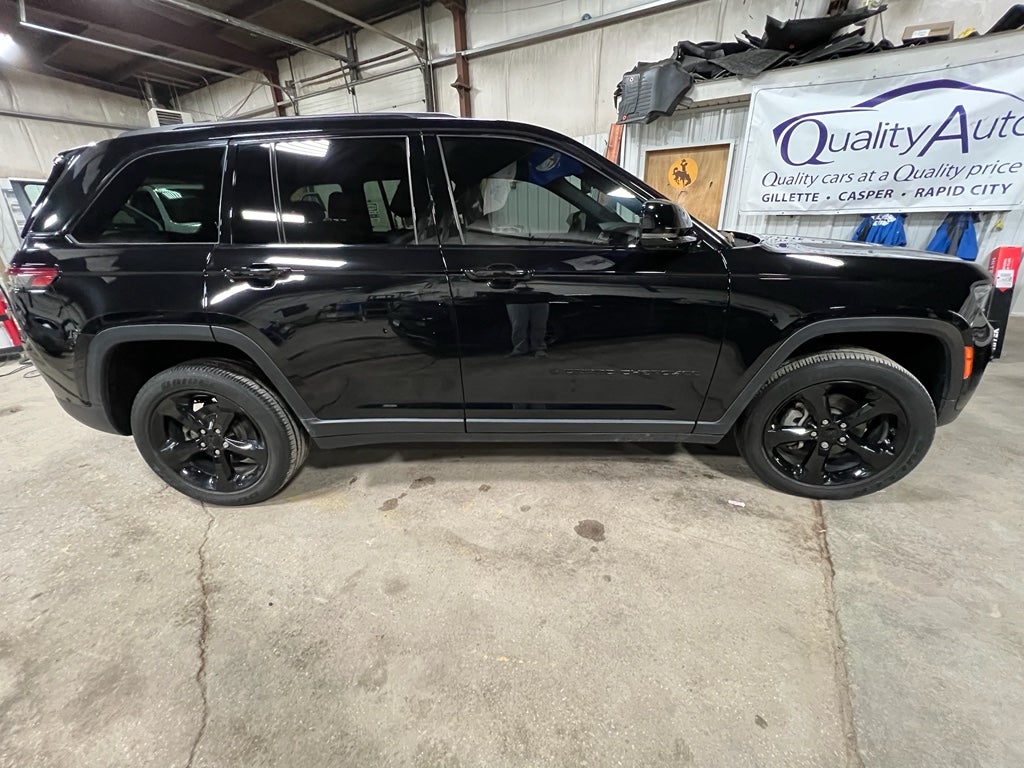2023 Jeep Grand Cherokee Altitude