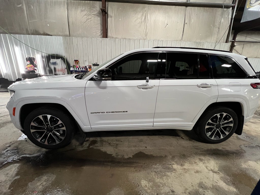 2023 Jeep Grand Cherokee Overland