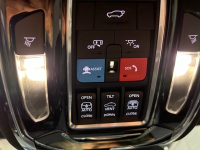 2023 Jeep Grand Cherokee Overland