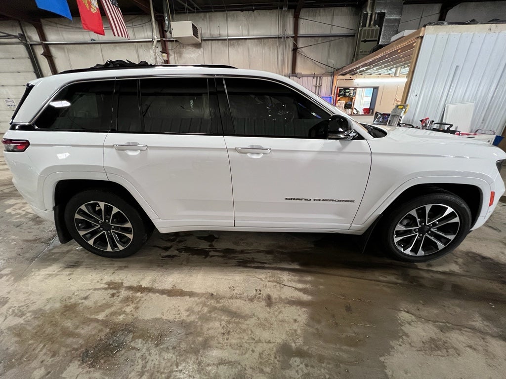 2023 Jeep Grand Cherokee Overland