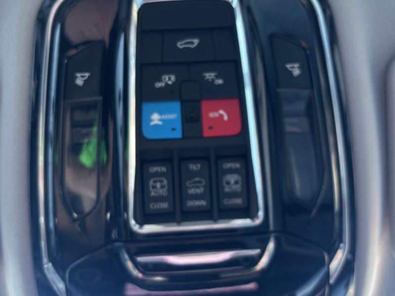 2023 Jeep Grand Cherokee Overland