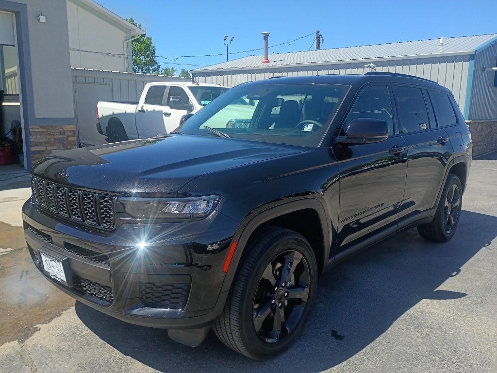 2023 Jeep Grand Cherokee L Altitude