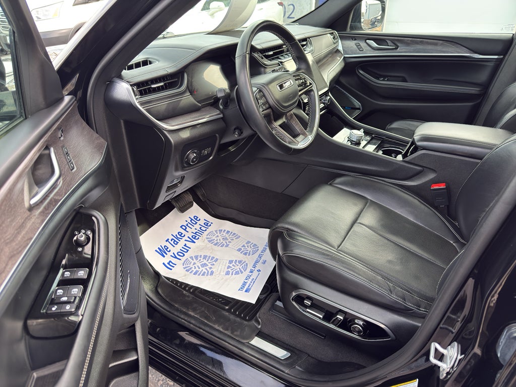 2022 Jeep Grand Cherokee L Overland