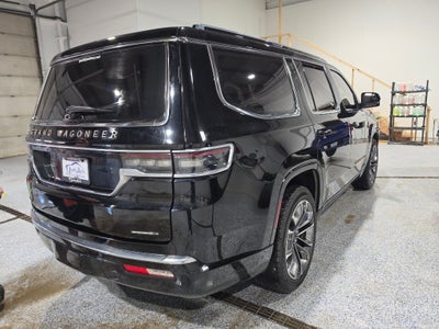 2022 Jeep Grand Wagoneer Series III