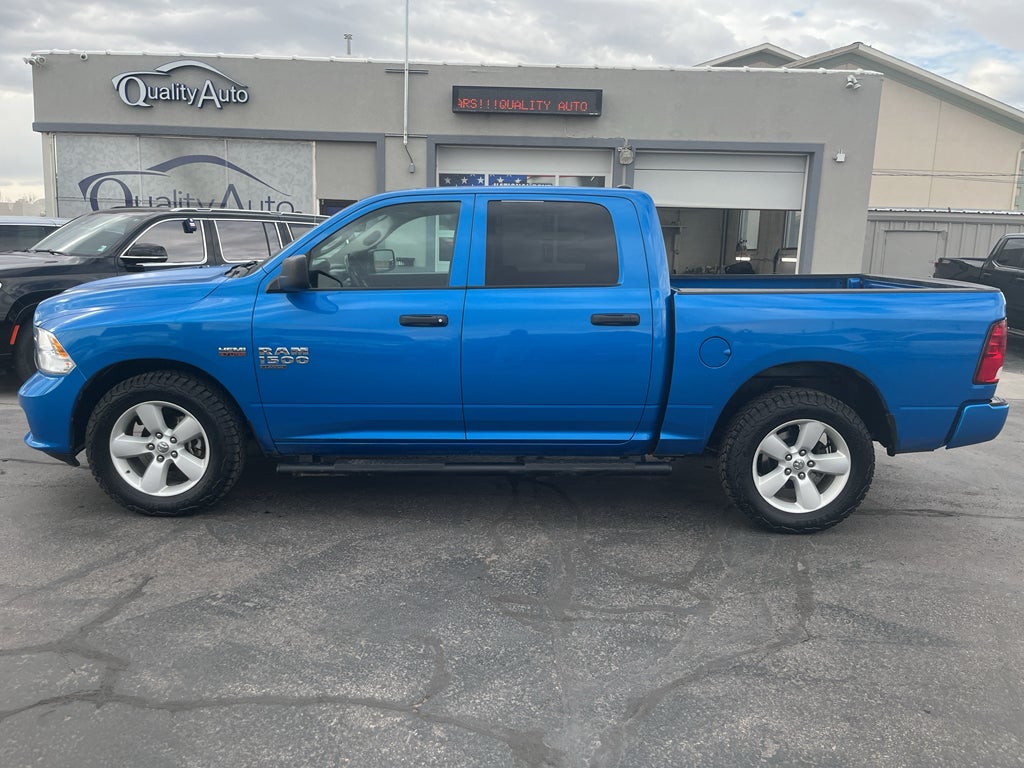 2023 RAM 1500 Classic Express Crew Cab 4x4 5'7's photo