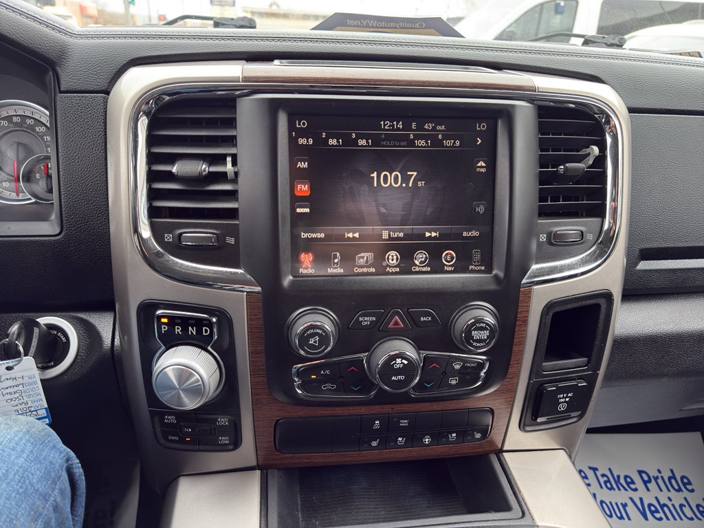 2016 RAM 1500 Laramie