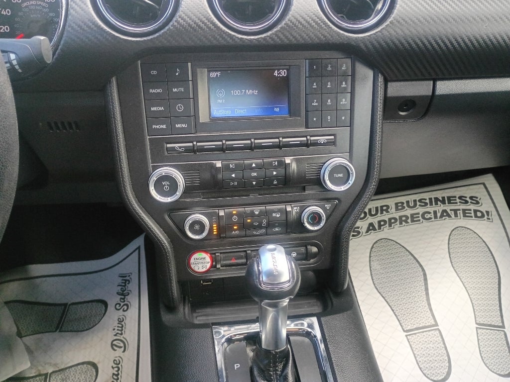 2015 Ford Mustang V6