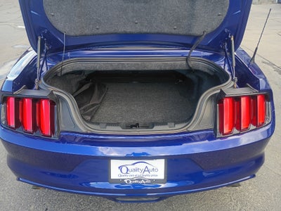 2015 Ford Mustang V6