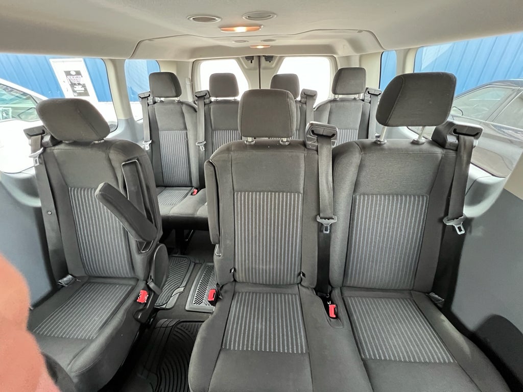2017 Ford Transit Wagon XL