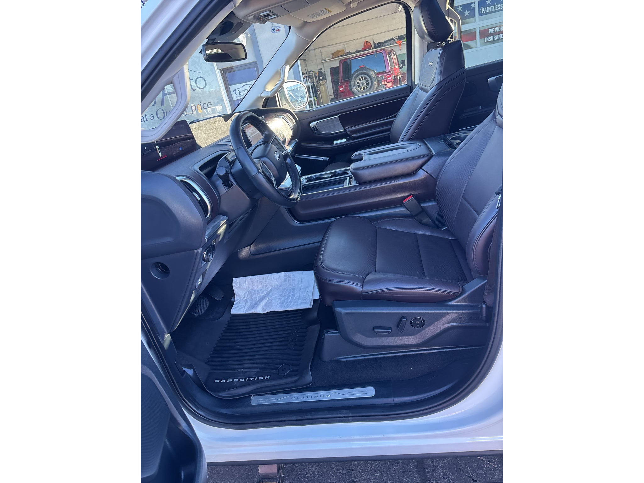 2025 Ford Expedition MAX Platinum Ultimate