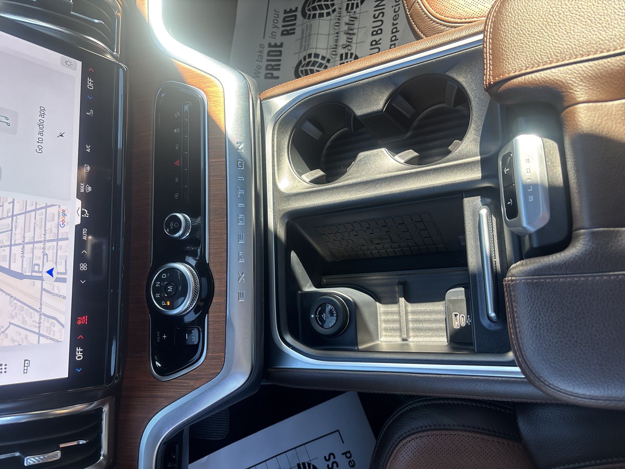 2025 Ford Expedition MAX King Ranch