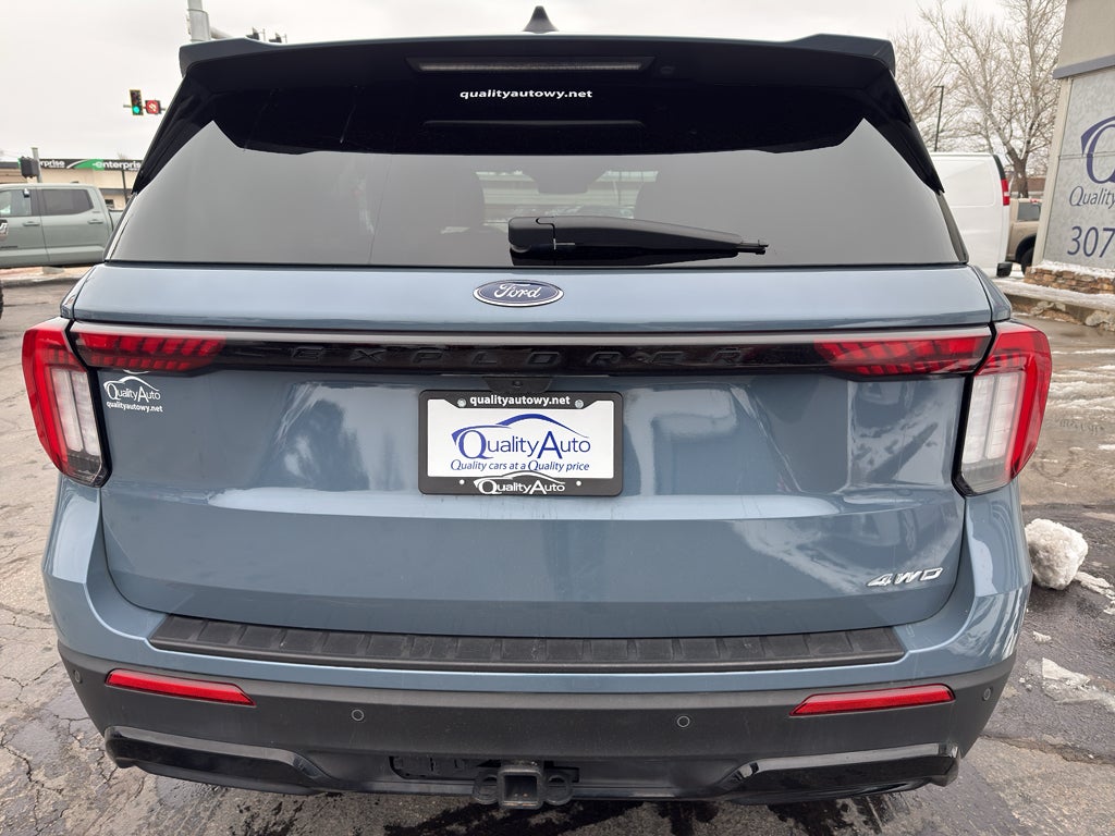 2025 Ford Explorer ST-Line