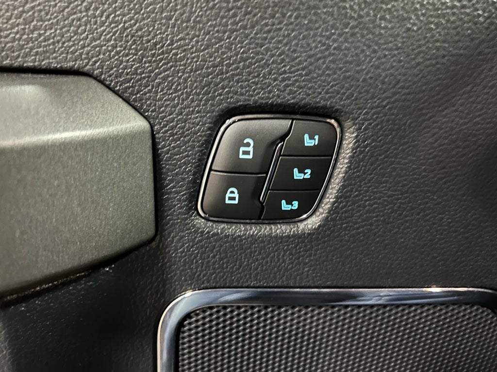 2022 Ford F-350 Platinum