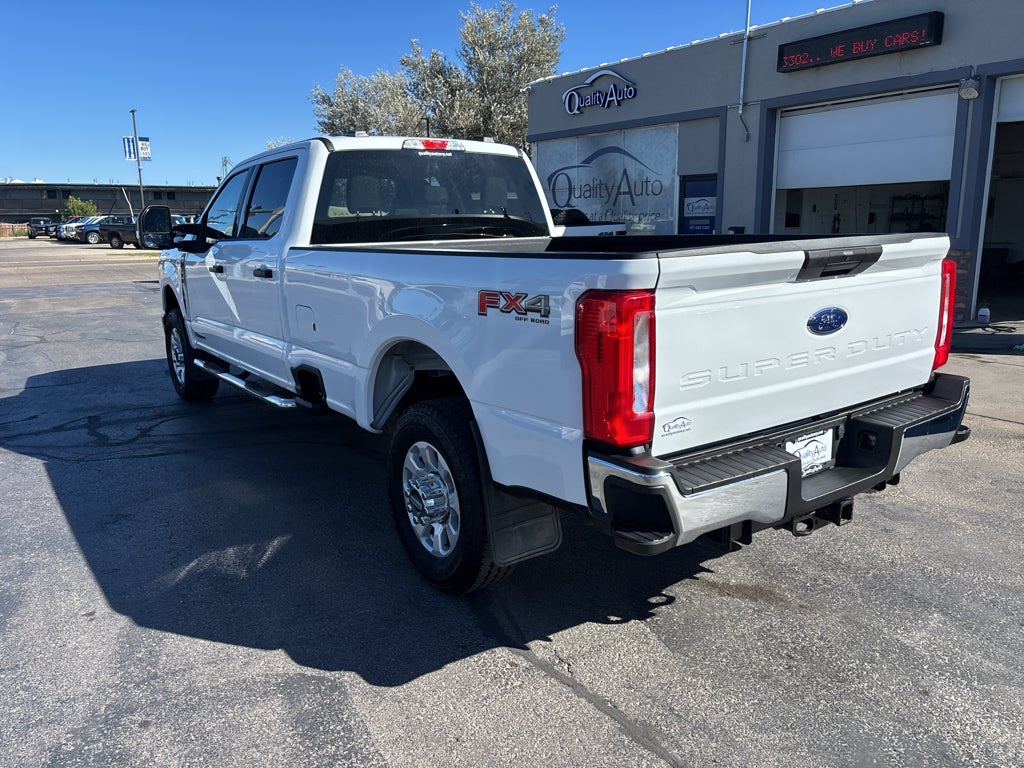 2024 Ford F-350 XLT