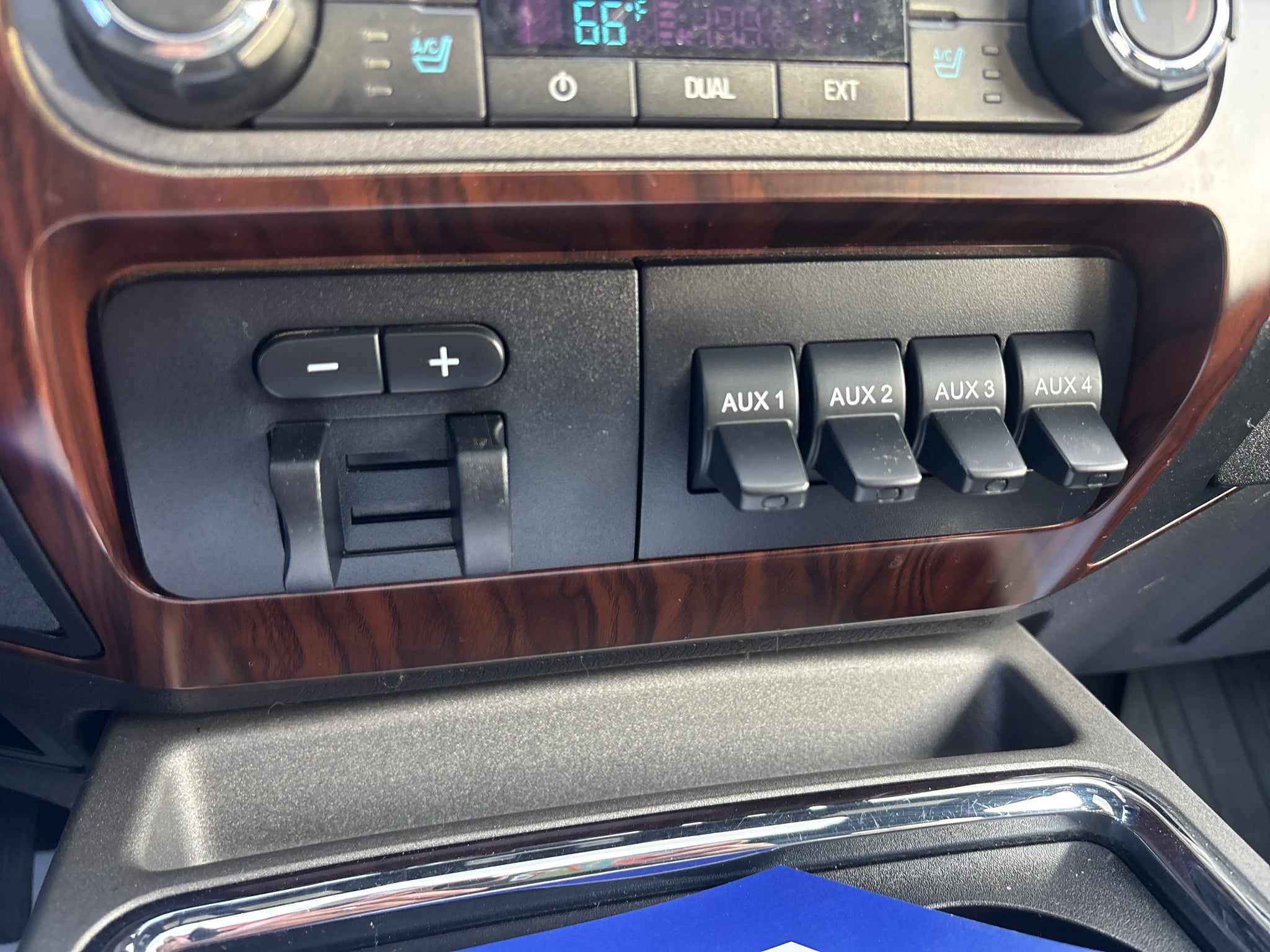 2012 Ford F-350 Lariat