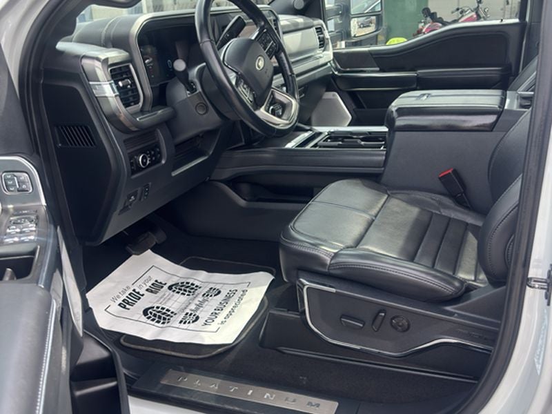 2025 Ford F-350 Platinum