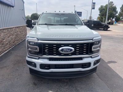 2025 Ford F-350 Platinum