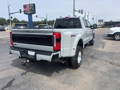 2025 Ford F-350 Platinum