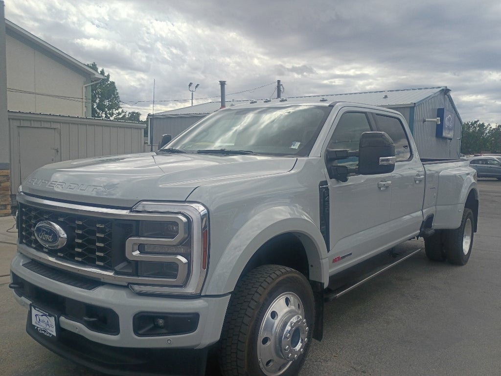 2026 Ford F-450 Platinum