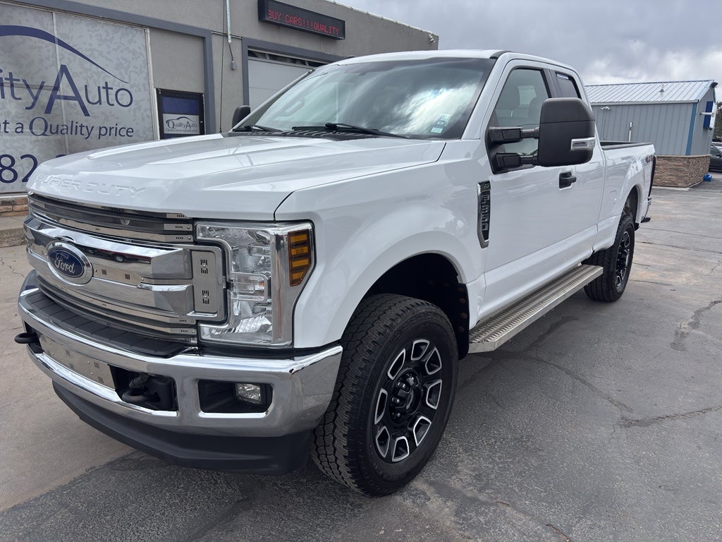 2019 Ford F-350 XLT
