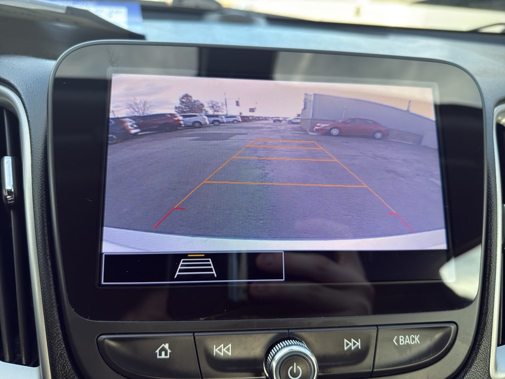 2022 Chevrolet Malibu LS