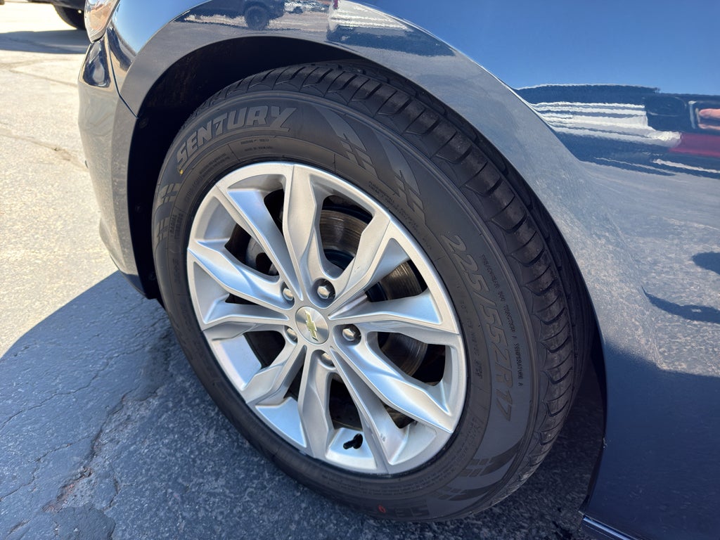 2019 Chevrolet Malibu LT (2FL)