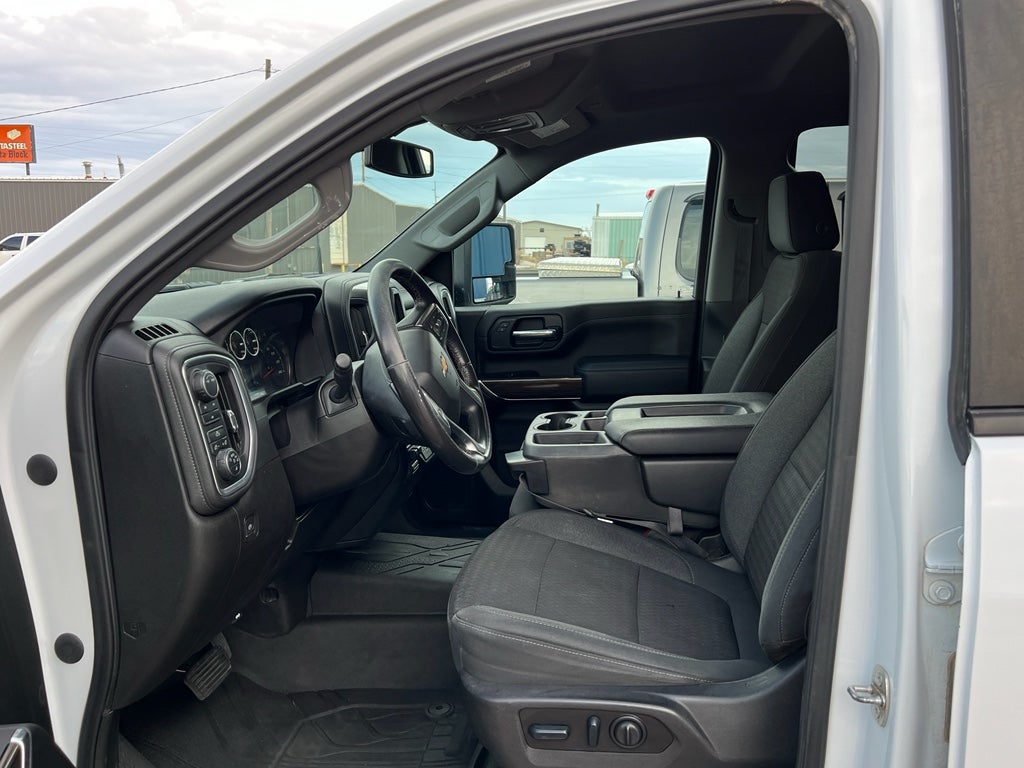 2022 Chevrolet Silverado LT