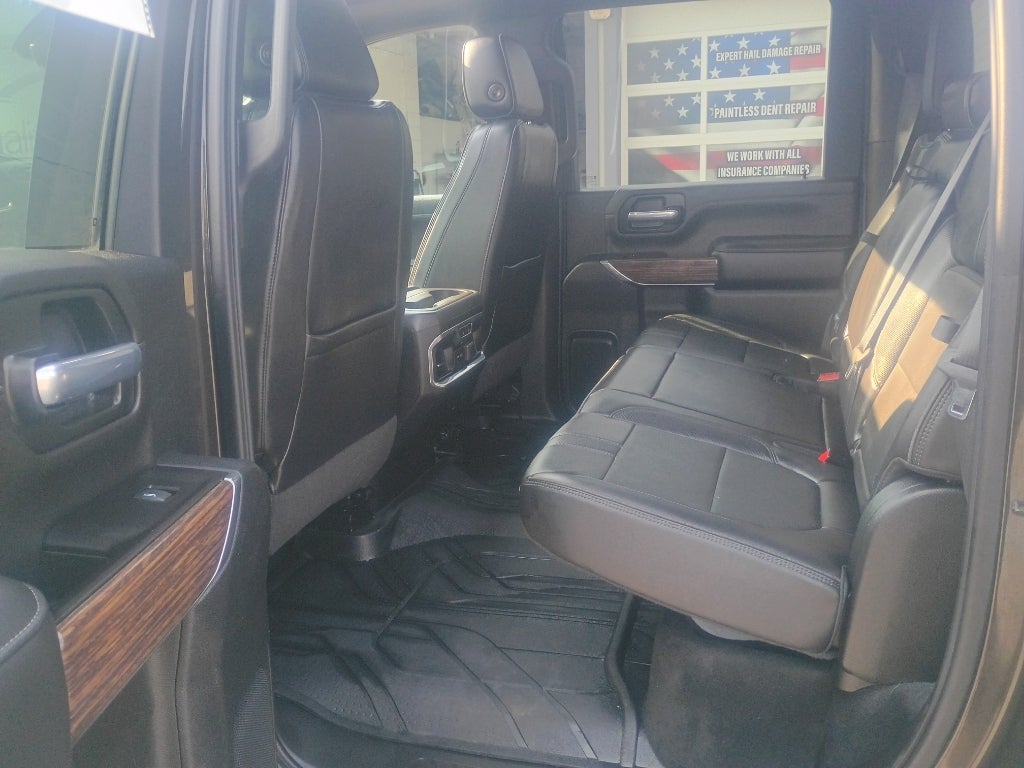 2021 Chevrolet Silverado High Country