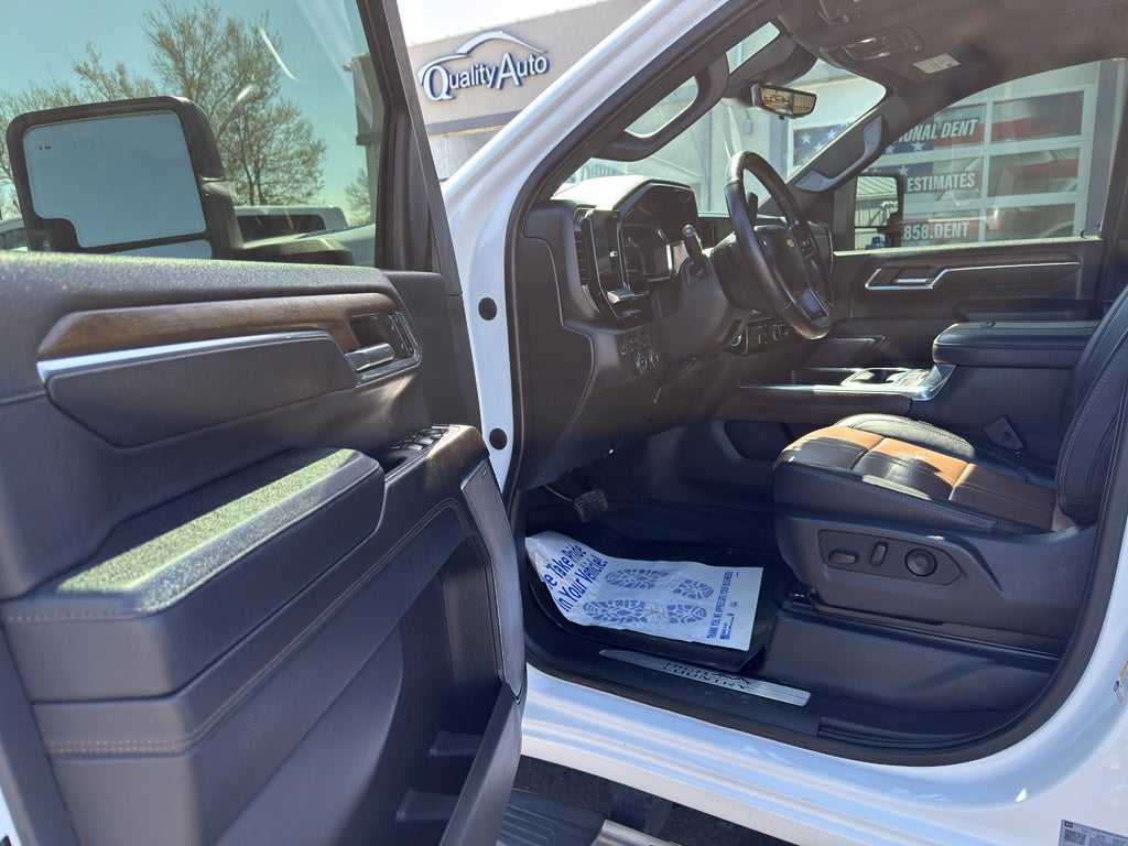 2024 Chevrolet Silverado High Country