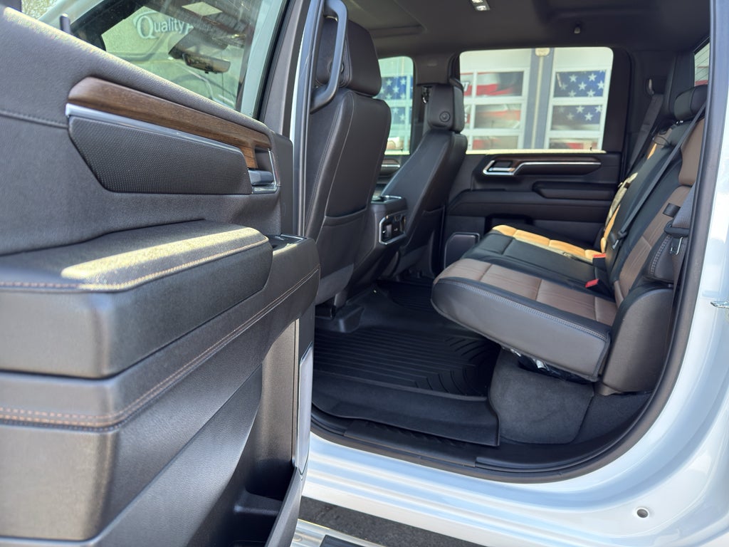 2024 Chevrolet Silverado High Country