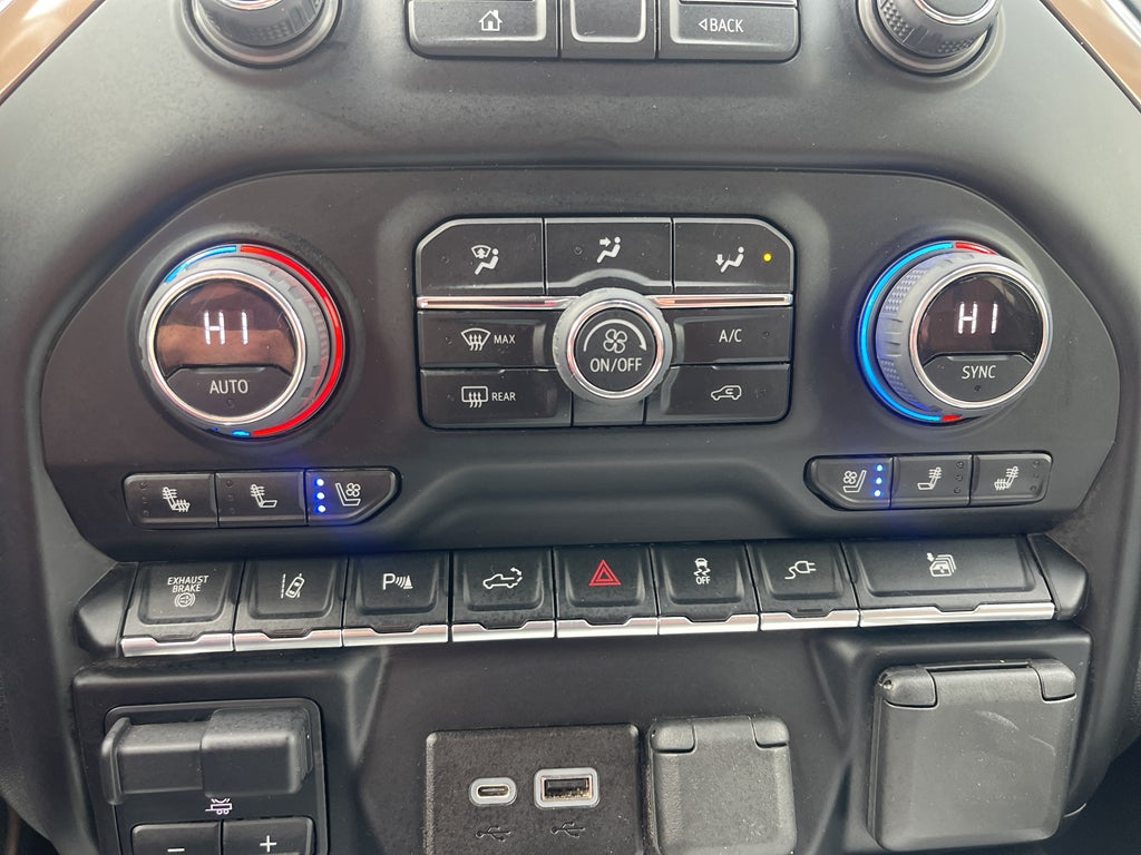 2022 Chevrolet Silverado High Country