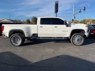 2022 Chevrolet Silverado High Country