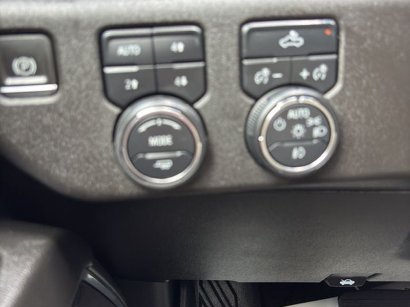 2024 Chevrolet Silverado RST