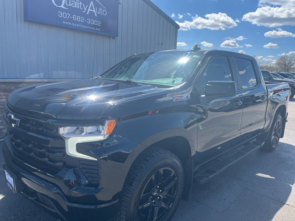 2023 Chevrolet Silverado RST
