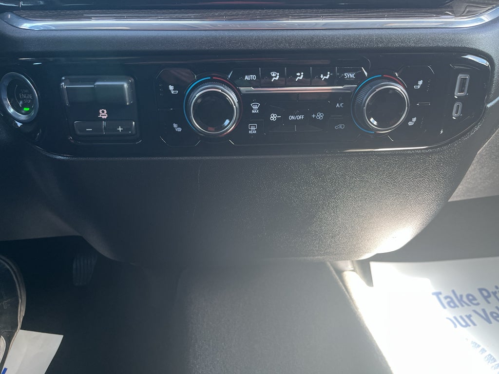 2023 Chevrolet Silverado RST