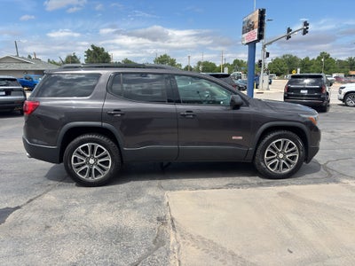2017 GMC Acadia All Terrain 2