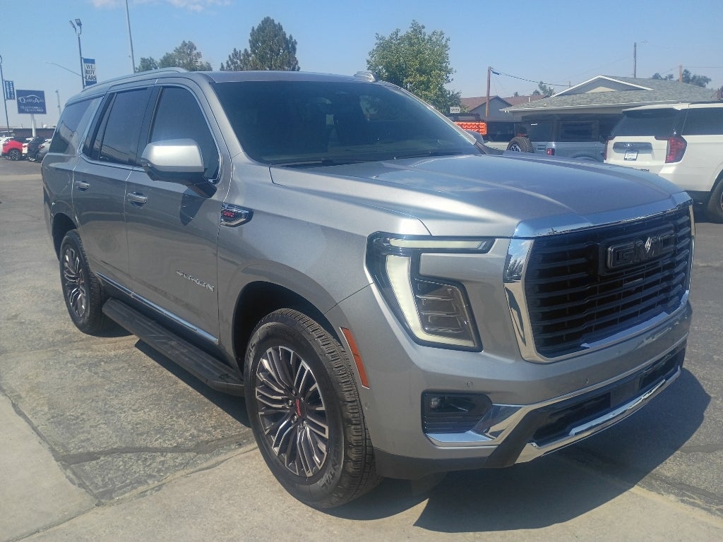 2025 GMC Yukon Elevation