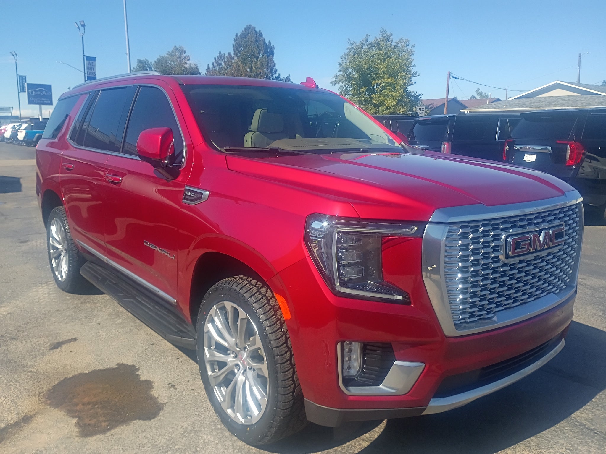 2023 GMC Yukon Denali